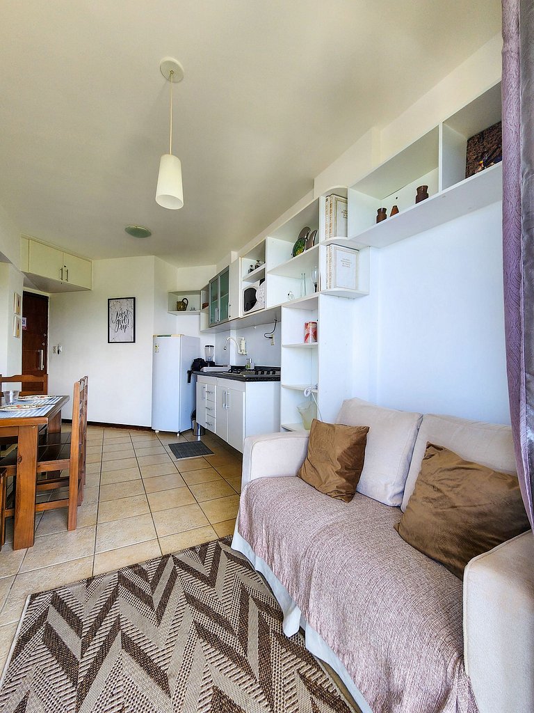 Apartamento vista mar, no bairro do Rio Vermelho.