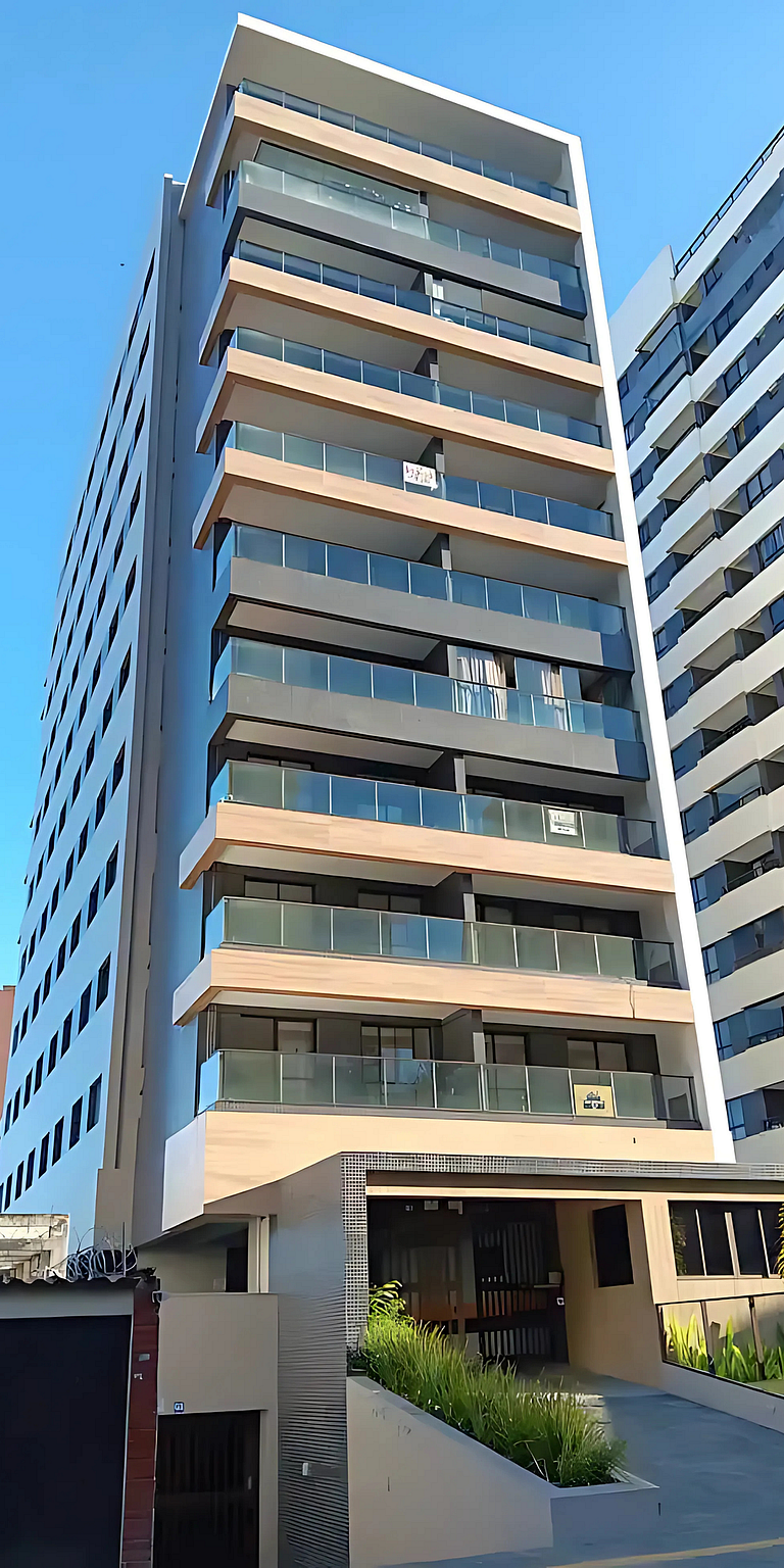Apartamento novinho em ótima localização, bem próximo à prai