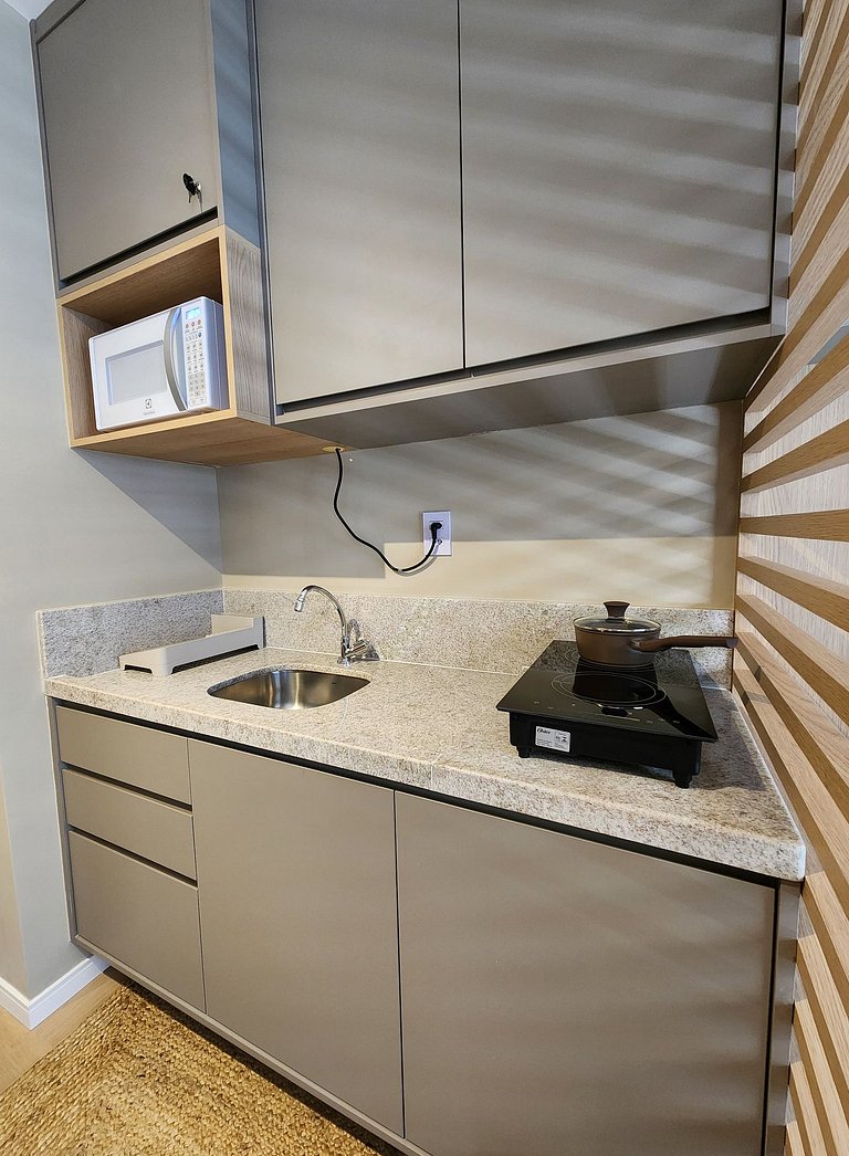 Apartamento novinho, em excelente localização