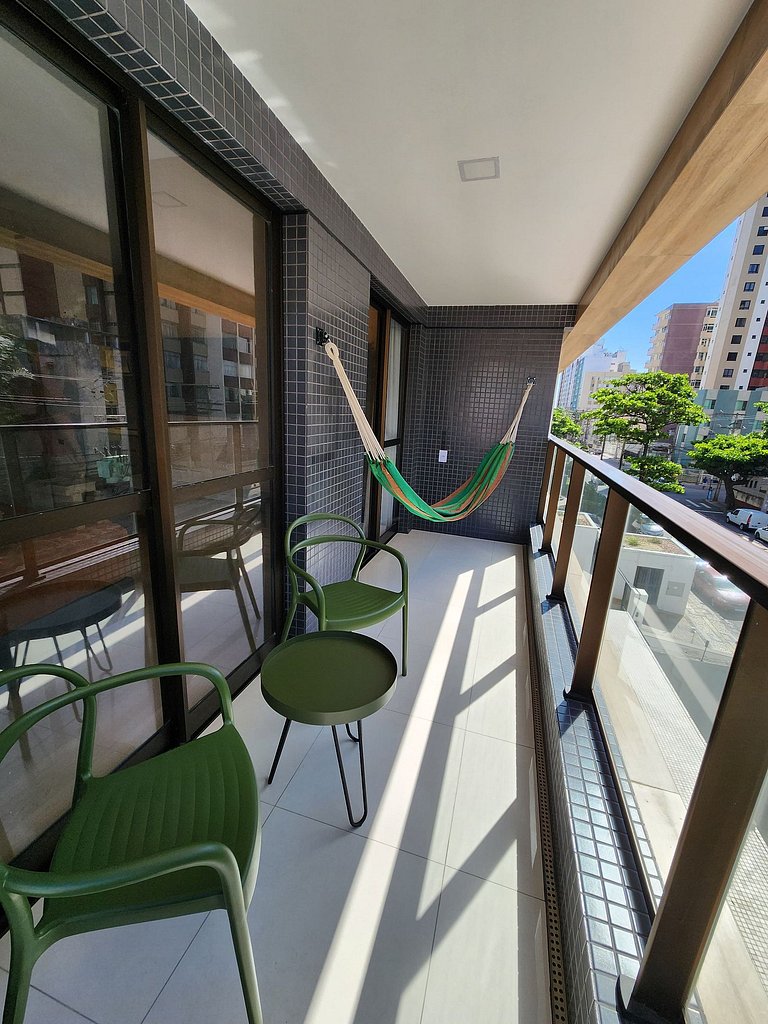 Apartamento novinho, em excelente localização