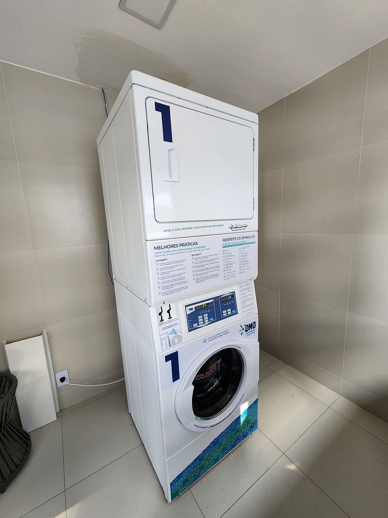 Apartamento novinho, em excelente localização