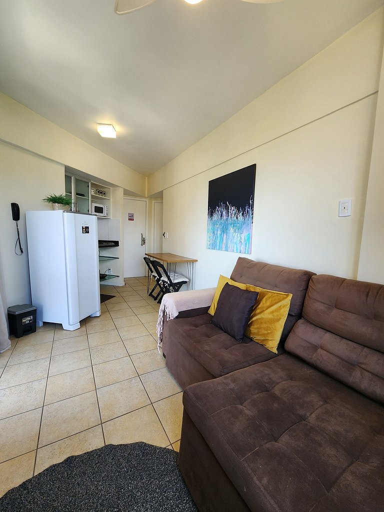 Apartamento vista mar, no bairro do Rio Vermelho.