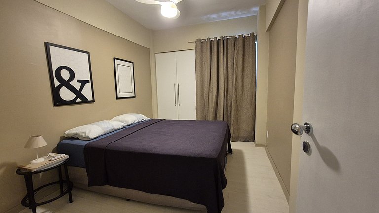 Apartamento vista mar, no bairro do Rio Vermelho.