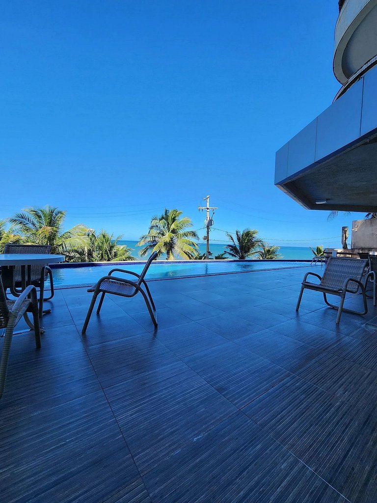 Apartamento vista mar, no bairro do Rio Vermelho.