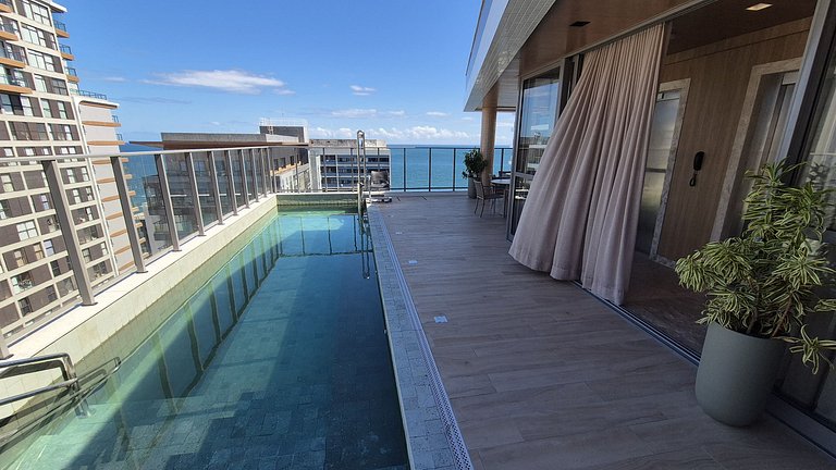 Apartamento novinho na Barra em Salvador.