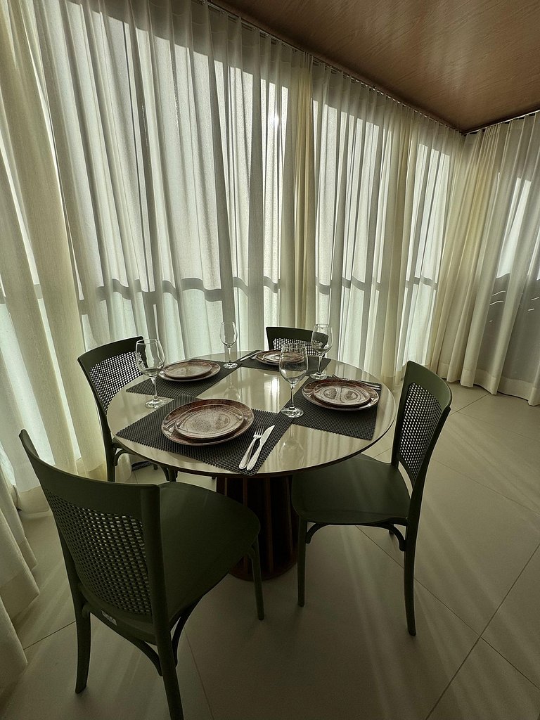 Excelente apartamento bem novinho na Barra