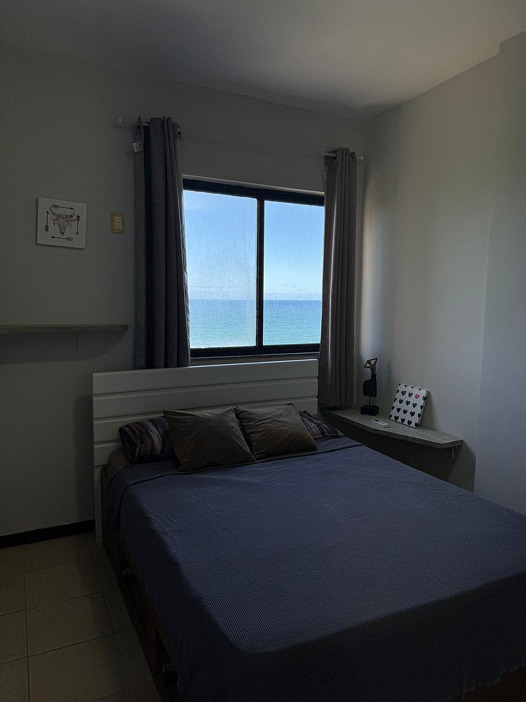 Apartamento vista mar, no bairro do Rio Vermelho.