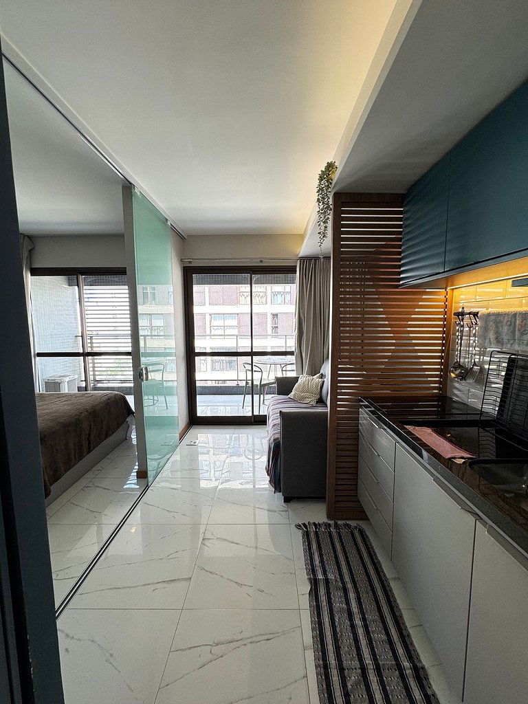 Apartamento Completo ao lado do Farol da Barra