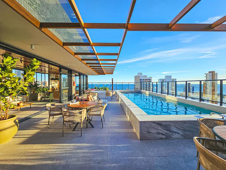 Apartamento em ótima localização na Barra!