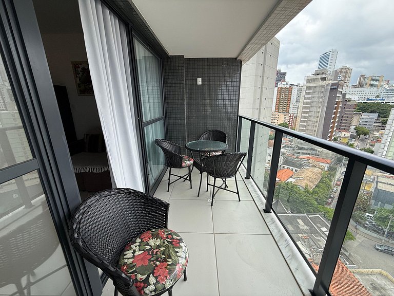 Apartamento em ótima localização na Barra!