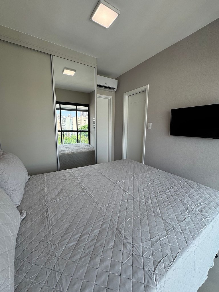 Novo apartamento e em ótima localização na Barra!