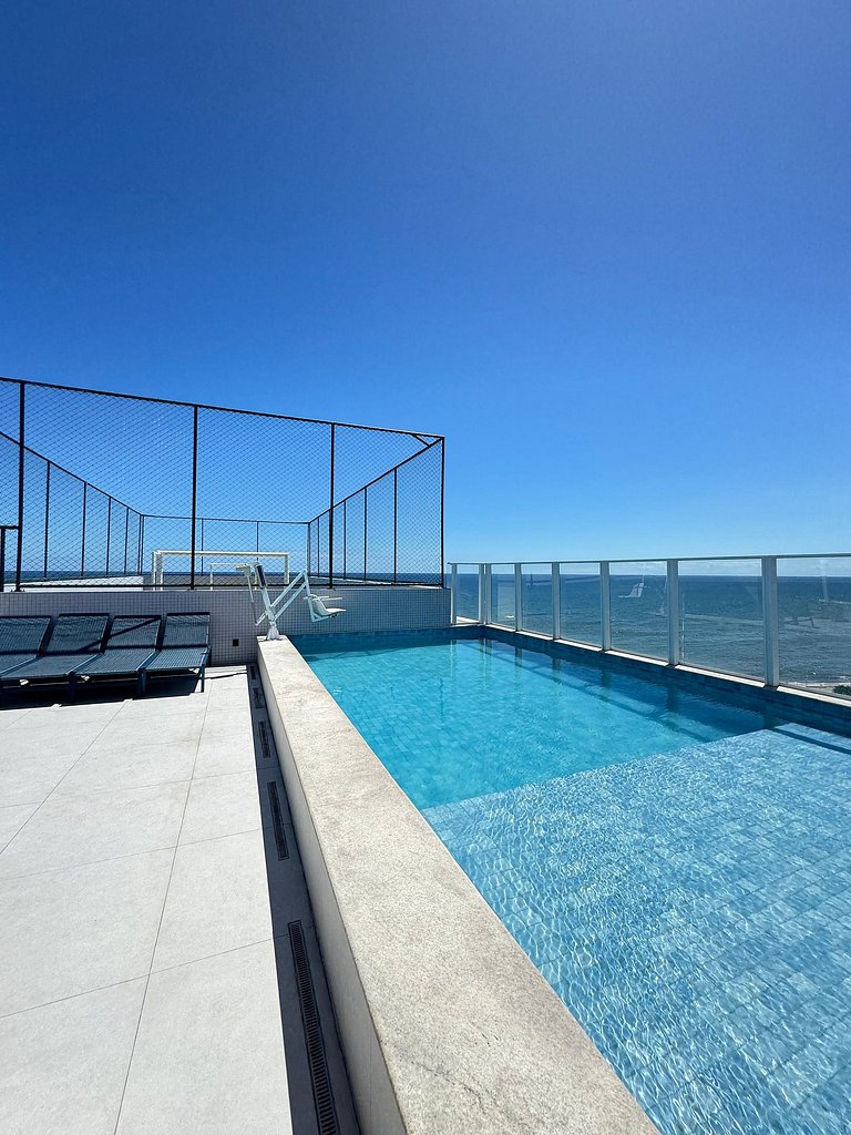 Studio em ótima localização, próximo à praia.