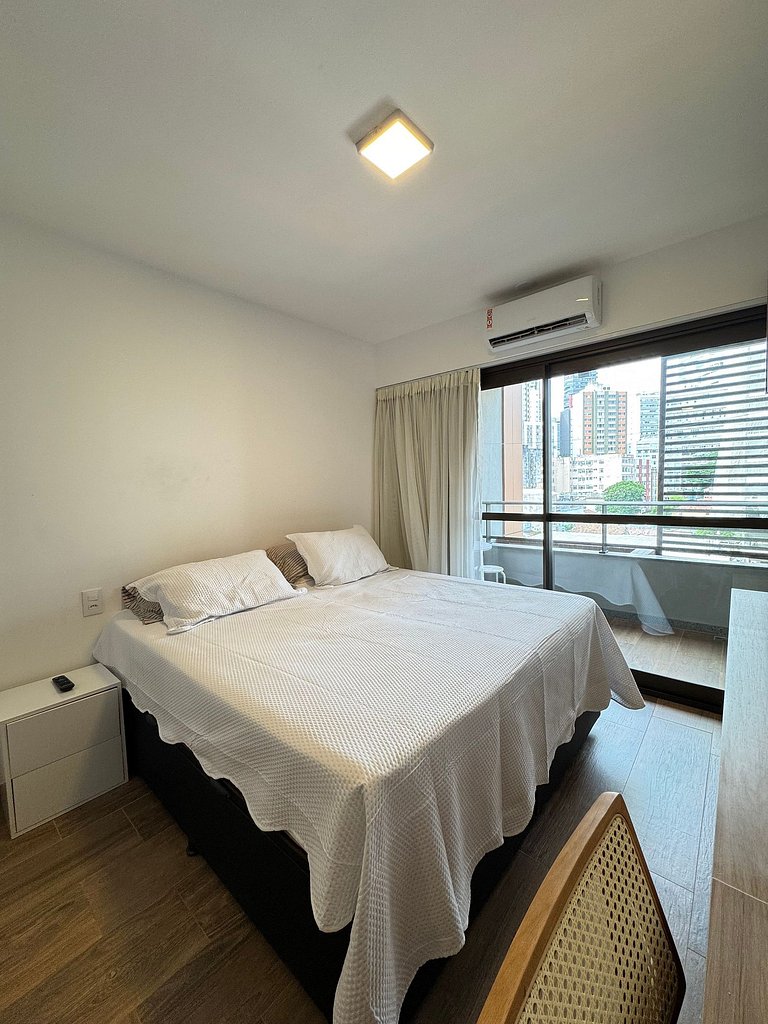 Apartamento em ótima localização na Barra!