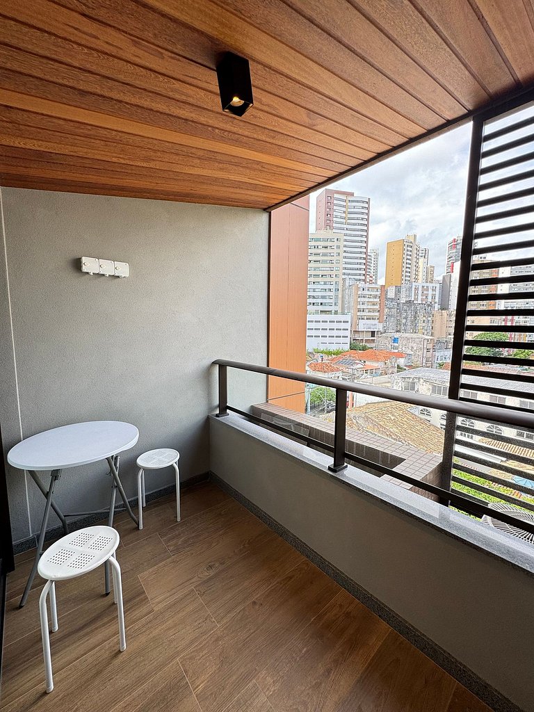 Apartamento em ótima localização na Barra!