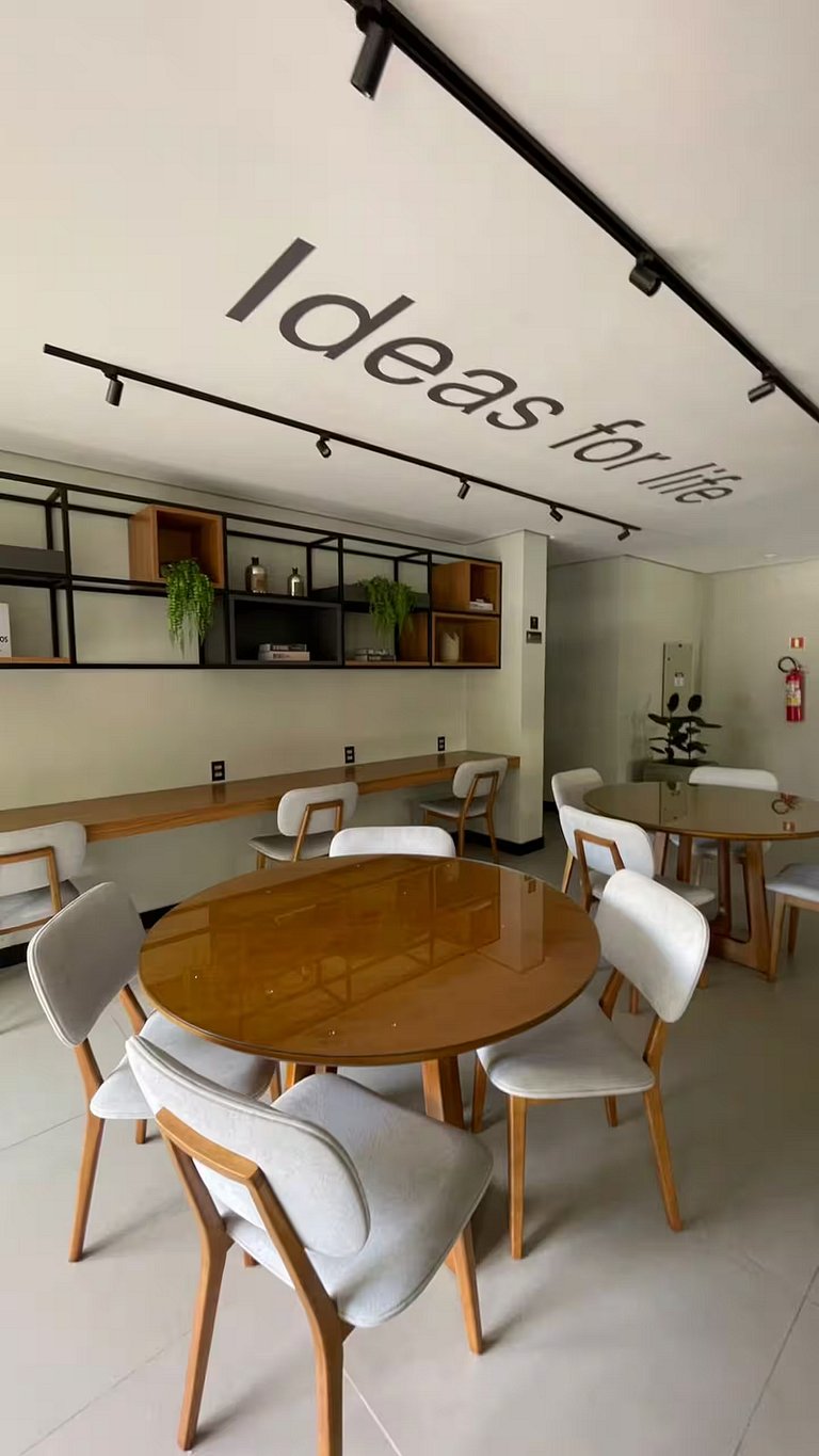 Apartamento em ótima localização na Barra!