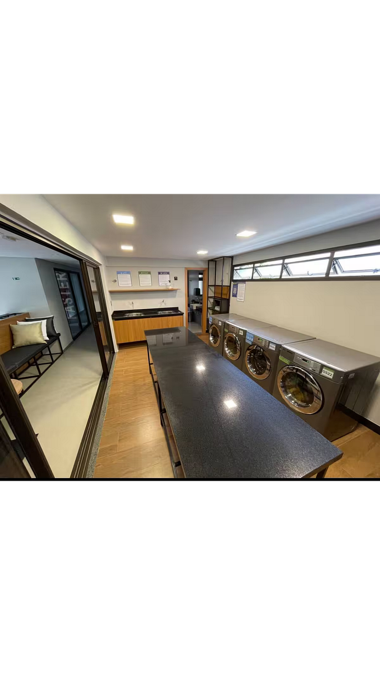 Apartamento em ótima localização na Barra!