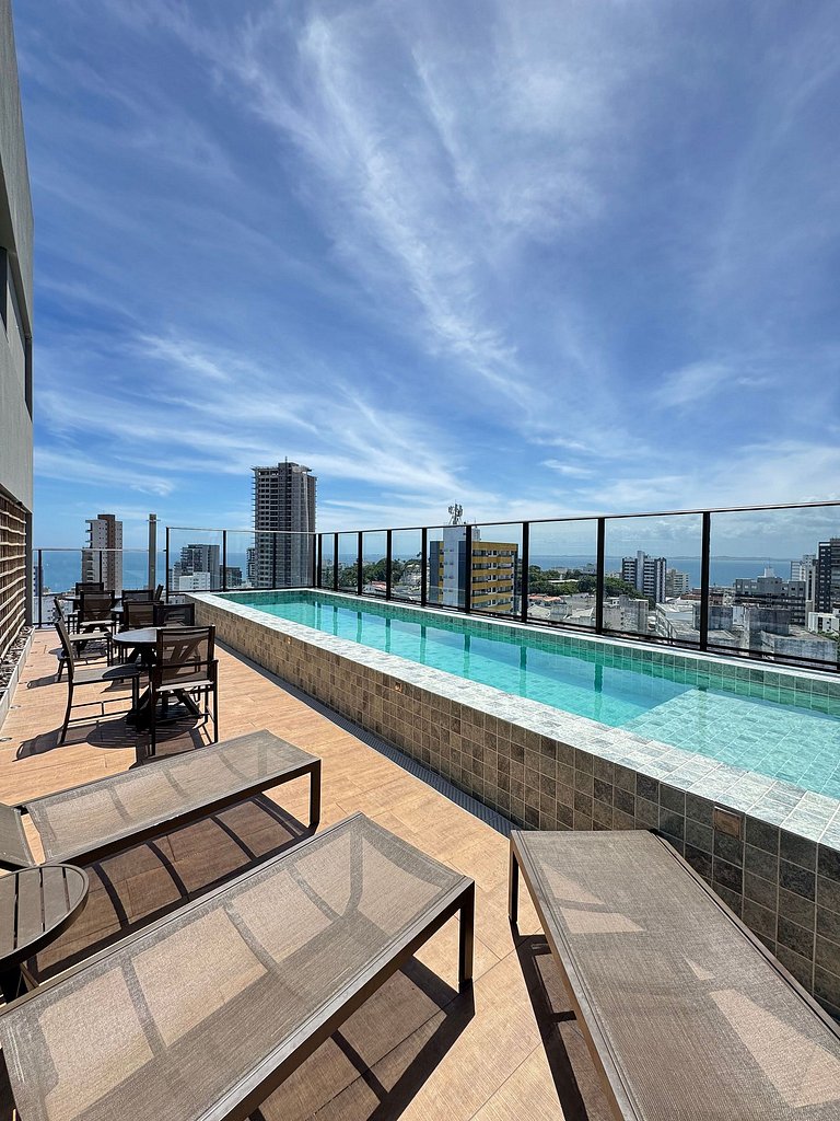 Apartamento em ótima localização na Barra!