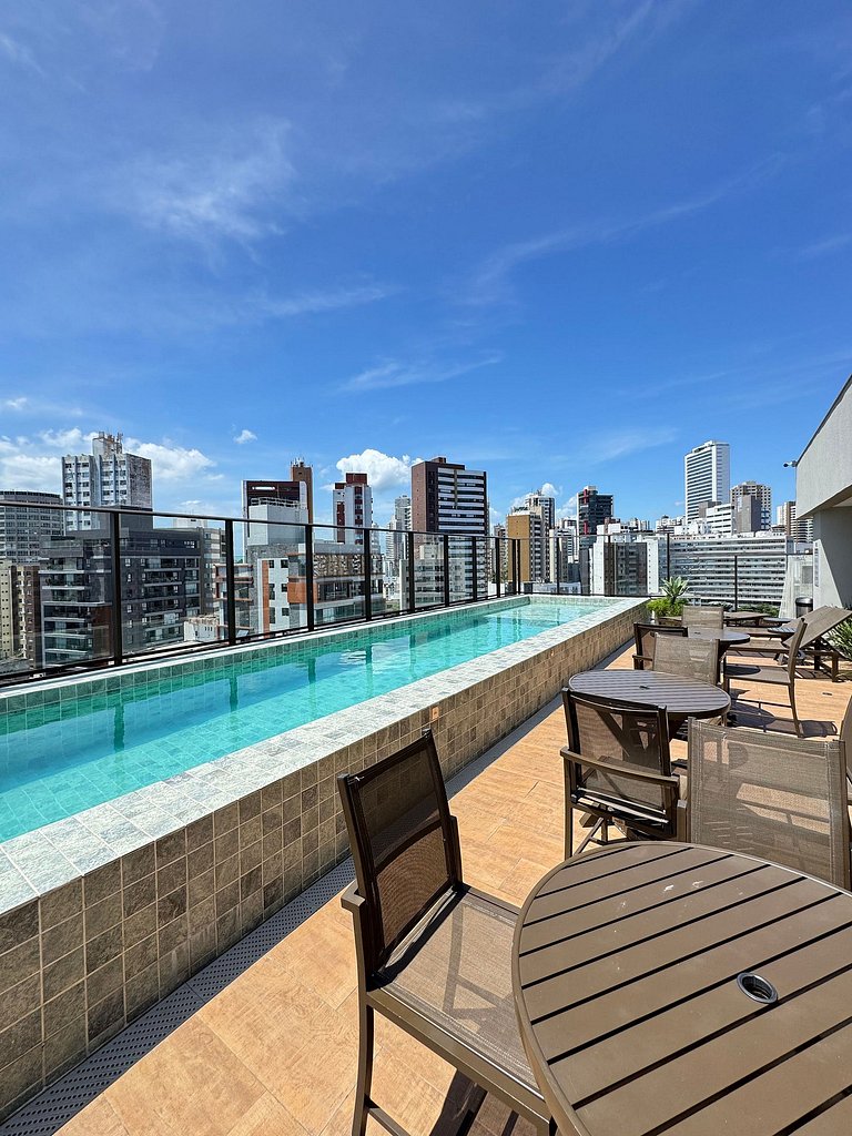 Apartamento em ótima localização na Barra!