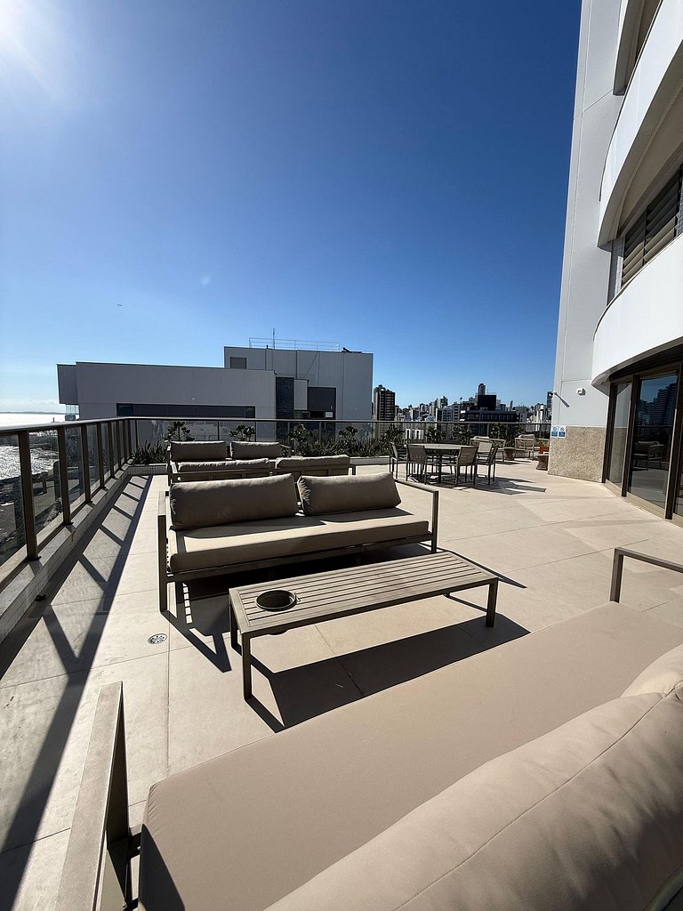 Apto de Luxo Pé na Areia e dentro do Carnaval!