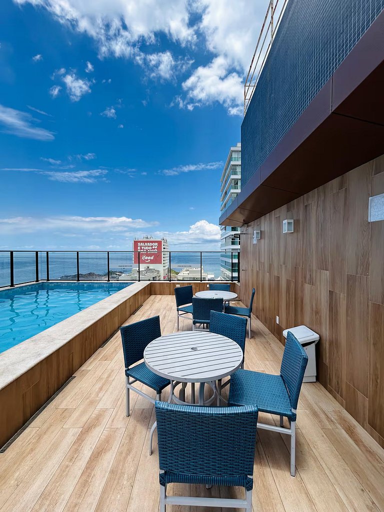 Predio em ótima localização, no bairro da Barra em Salvador.