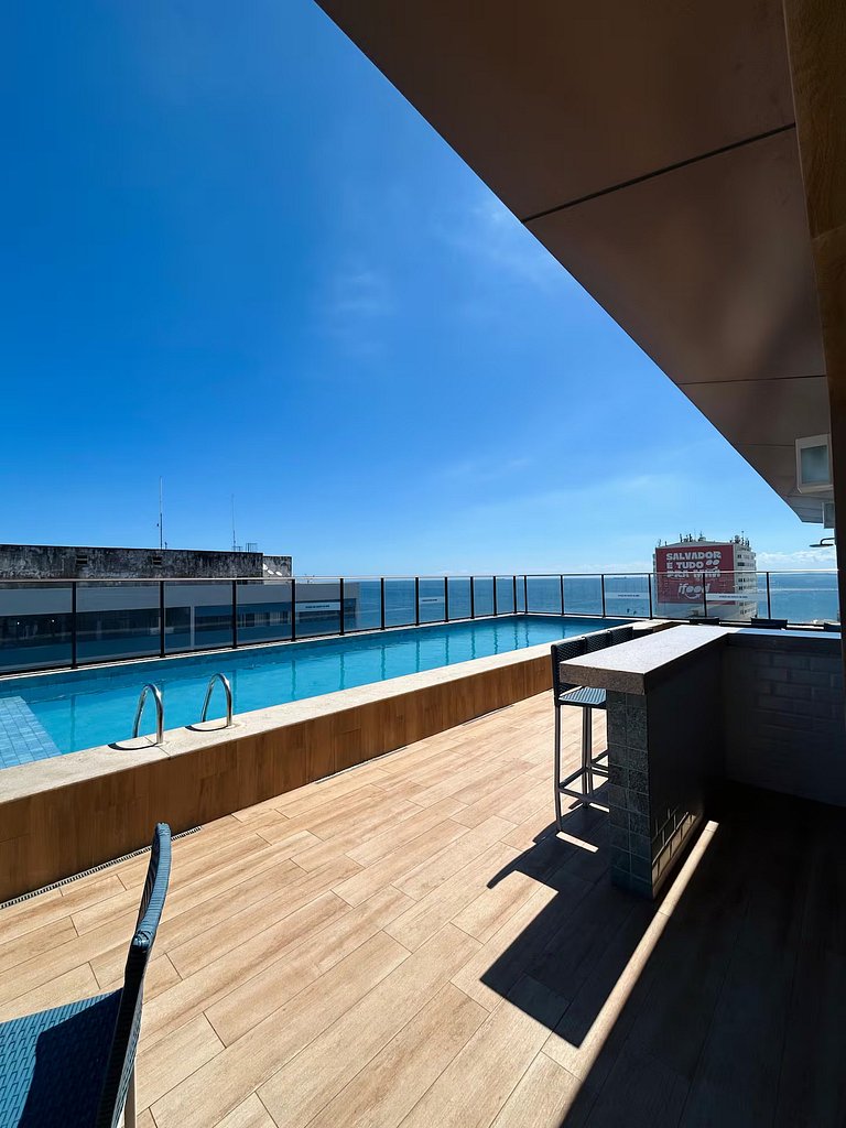 Predio em ótima localização, no bairro da Barra em Salvador.