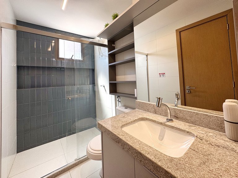 Excelente apartamento bem novinho na Barra